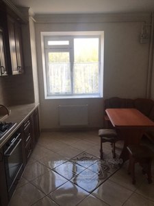 Rent an apartment, Plugova-vul, Lviv, Shevchenkivskiy district, id 4542751