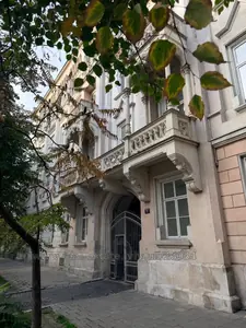 Buy an apartment, Austrian, Stefanika-V-vul, Lviv, Galickiy district, id 5915653