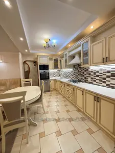 Rent an apartment, Mazepi-I-getm-vul, 23, Lviv, Shevchenkivskiy district, id 5925413
