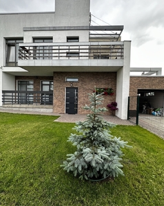 Buy a house, Mansion, Nezalezhnosti-Ukrayini-vul, Bryukhovichi, Lvivska_miskrada district, id 4228646
