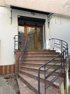 Зняти комерційну нерухомість, Фасадне з окремим входом, Сахарова А. акад. вул., Львів, Галицький район, id 5923762