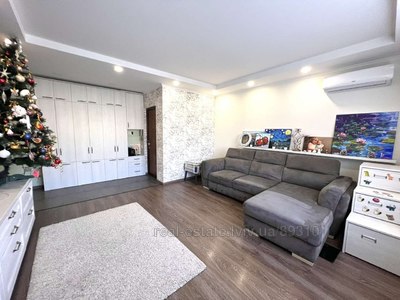 Rent an apartment, Trilovskogo-K-vul, Lviv, Sikhivskiy district, id 4441372