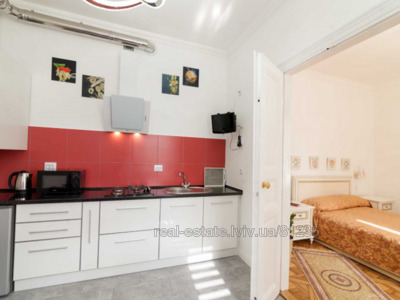 Buy an apartment, Building of the old city, Kleparivska-vul, Lviv, Galickiy district, id 4303335