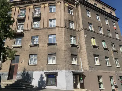 Купить коммерческую недвижимость, Фасадное с отдельным входом, Героев УПА ул., Львов, Франковский район, id 5922313