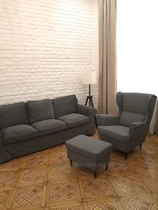 Rent an apartment, Building of the old city, Sheptickikh-vul, Lviv, Galickiy district, id 4537474