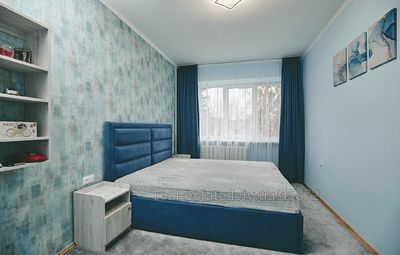 Buy an apartment, Karmanskogo-P-vul, Lviv, Galickiy district, id 4229624