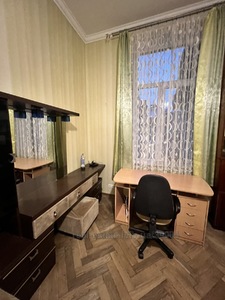 Rent an apartment, Polish, Ogiyenka-I-vul, Lviv, Galickiy district, id 4571749