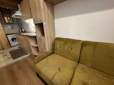 Rent an apartment, Austrian luxury, Doroshenka-P-vul, Lviv, Galickiy district, id 4512934