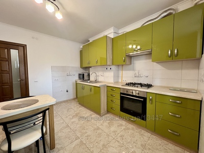 Rent an apartment, Czekh, Shevchenka-T-vul, Lviv, Shevchenkivskiy district, id 4533422