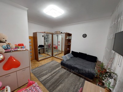 Buy an apartment, Площа Ринок, Drogobich, Drogobickiy district, id 4112875