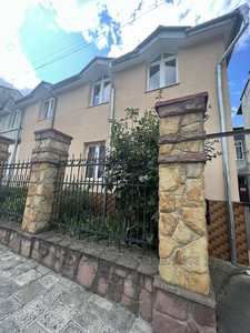 Buy a house, Zhovkivska-vul, Lviv, Shevchenkivskiy district, id 4292696