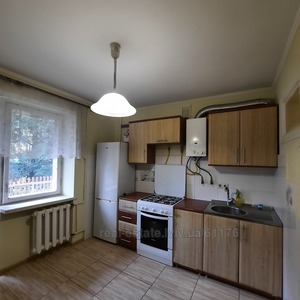 Rent an apartment, Stalinka, Gorbachevskogo-I-vul, Lviv, Zaliznichniy district, id 4548572
