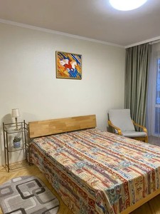 Rent an apartment, Zelena-vul, Lviv, Galickiy district, id 4390018