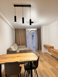 Rent an apartment, Lipinskogo-V-vul, 28, Lviv, Shevchenkivskiy district, id 4445498