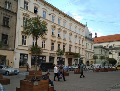 Commercial real estate for rent, Non-residential premises, Teatralna-vul, Lviv, Galickiy district, id 4310779