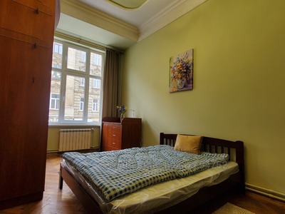Rent an apartment, Austrian luxury, Lichakivska-vul, 36, Lviv, Lichakivskiy district, id 4410624