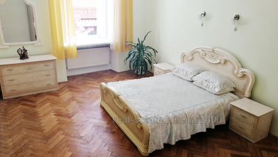 Rent an apartment, Building of the old city, Virmenska-vul, 25, Lviv, Galickiy district, id 2070476