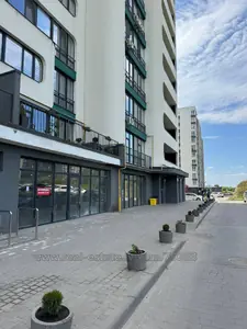 Купити комерційну нерухомість, Фасадне з окремим входом, Трускавецька вул., Львів, Франківський район, id 5912773