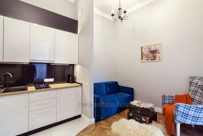 Rent an apartment, Austrian, Shopena-F-vul, 8, Lviv, Galickiy district, id 2068353