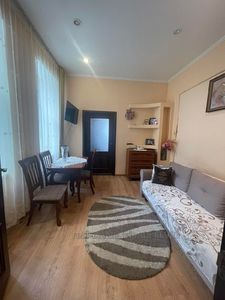 Buy an apartment, Building of the old city, Lemkivska-vul, Lviv, Galickiy district, id 4534284