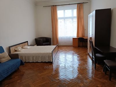 Rent an apartment, Austrian, Mickevicha-A-pl, Lviv, Galickiy district, id 4371446