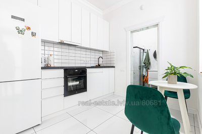 Buy an apartment, Polish, Zelena-vul, Lviv, Galickiy district, id 3975853