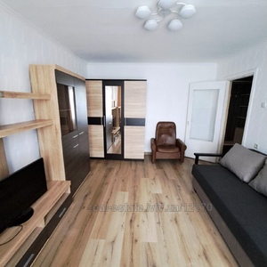 Rent an apartment, Trilovskogo-K-vul, Lviv, Sikhivskiy district, id 4486000