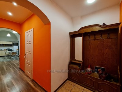 Buy an apartment, Austrian, Shevchenka-T-vul, 60, Lviv, Galickiy district, id 4555600