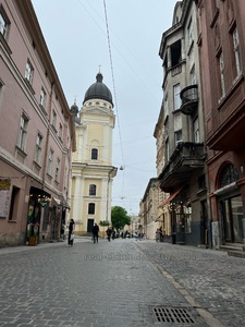 Buy an apartment, Building of the old city, Lesi-Ukrayinki-vul, Lviv, Galickiy district, id 4566976