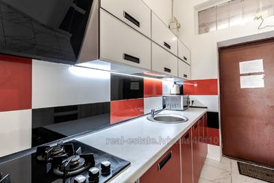 Rent an apartment, Svyatogo-Teodora-pl, 11, Lviv, Galickiy district, id 4441515