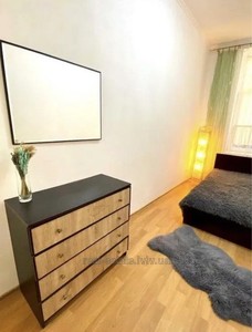 Rent an apartment, Austrian, Khmelnickogo-B-vul, 27, Lviv, Galickiy district, id 4326057