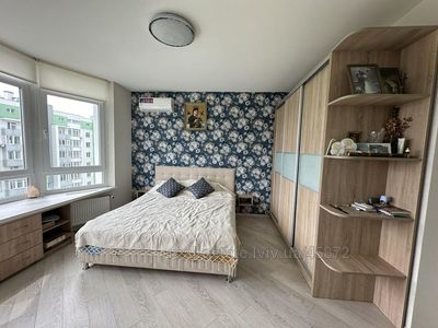 Buy an apartment, Velichkovskogo-I-vul, Lviv, Shevchenkivskiy district, id 4553392