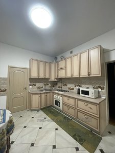 Rent an apartment, Chornovola-V-prosp, Lviv, Shevchenkivskiy district, id 4471850
