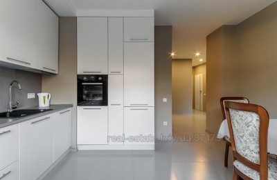 Rent an apartment, Stusa-V-vul, Lviv, Galickiy district, id 4549428