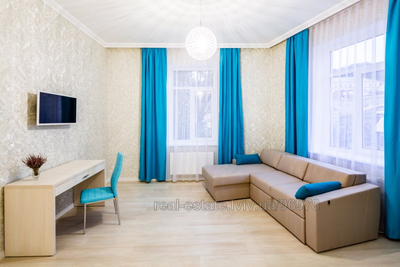 Rent an apartment, Zvenigorodska-pl, Lviv, Galickiy district, id 4537336