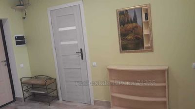 Rent an apartment, Zaliznichna-vul, Lviv, Galickiy district, id 4442407