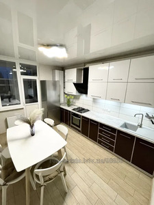 Rent an apartment, Czekh, Khimichna-vul, Lviv, Shevchenkivskiy district, id 4465259