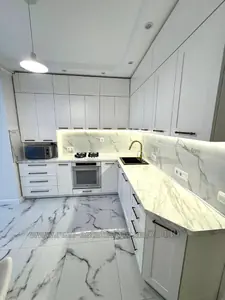 Buy an apartment, Khmelnickogo-B-vul, Lviv, Shevchenkivskiy district, id 5925224