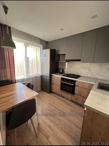 Rent an apartment, Czekh, Mikolaychuka-I-vul, Lviv, Shevchenkivskiy district, id 4599048
