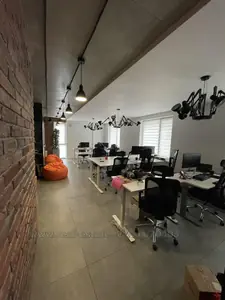 Commercial real estate for rent, Non-residential premises, Geroyiv-UPA-vul, Lviv, Frankivskiy district, id 5916024