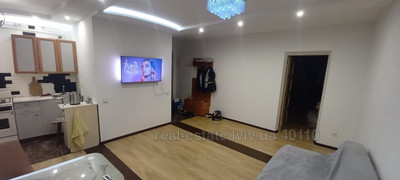 Rent an apartment, Sichovikh-Striltsiv-vul, Stryy, Striyskiy district, id 4052980