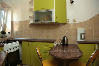 Rent an apartment, Rustaveli-Sh-vul, Lviv, Galickiy district, id 4554485