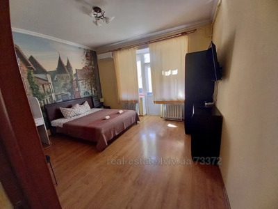 Rent an apartment, Czekh, Doroshenka-P-vul, Lviv, Galickiy district, id 4593279
