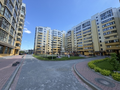 Rent an apartment, Lipova-Aleya-vul, Lviv, Galickiy district, id 4543782