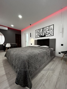 Rent an apartment, Linkolna-A-vul, 6А, Lviv, Shevchenkivskiy district, id 4466061