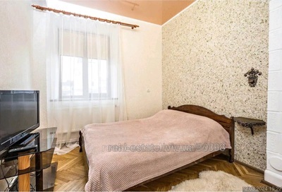 Buy an apartment, Polish, Krakivska-vul, 34, Lviv, Galickiy district, id 4435824