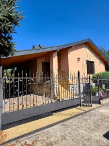 Rent a house, Summerhouse, Lipniki, Pustomitivskiy district, id 5923744