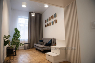 Rent an apartment, Austrian, Odeska-vul, 5, Lviv, Shevchenkivskiy district, id 4504913