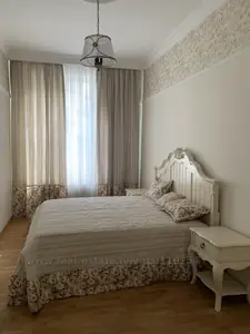 Buy an apartment, Austrian, Brativ-Rogatinciv-vul, Lviv, Galickiy district, id 5927049