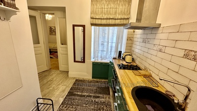 Rent an apartment, Austrian, Ogiyenka-I-vul, 20, Lviv, Galickiy district, id 4552084